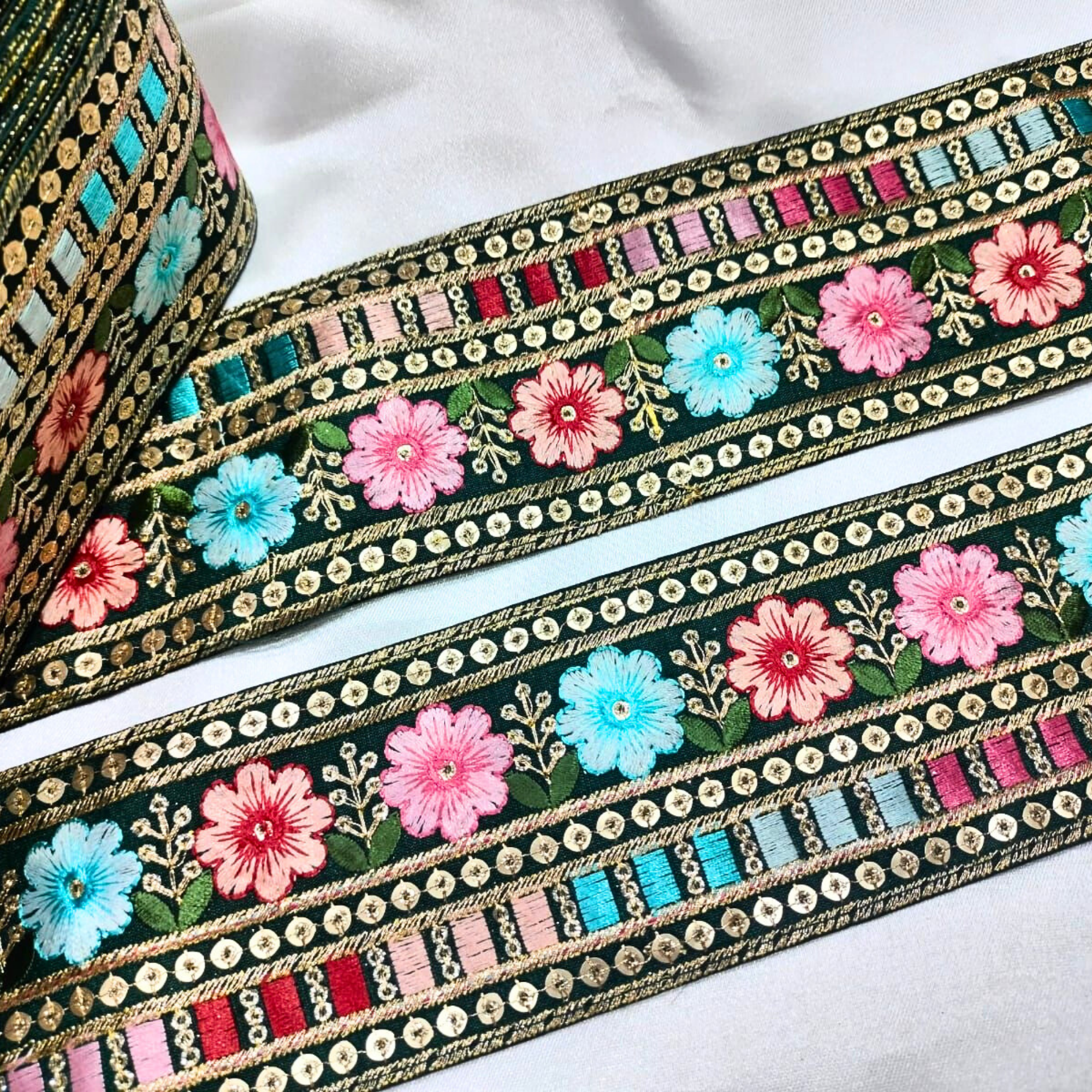 Multicolor Threadwork Trim