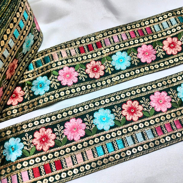 Multicolor Threadwork Trim