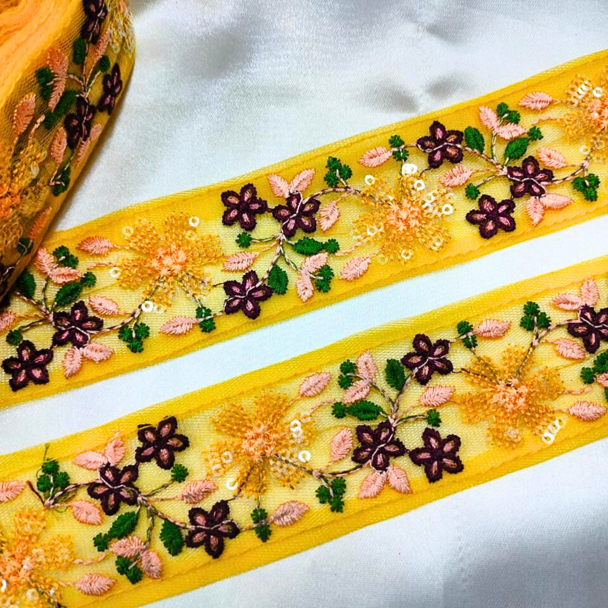 Multicolor Floral Embroidered Trim