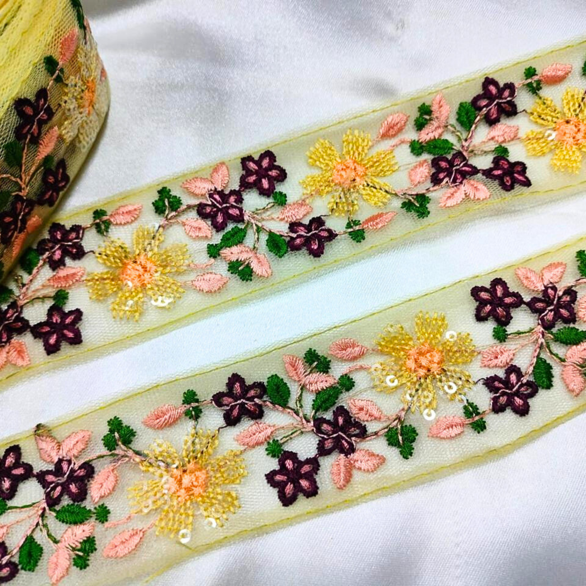 Multicolor Floral Embroidered Trim