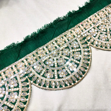 Scalloped Mirror Embellished Trim