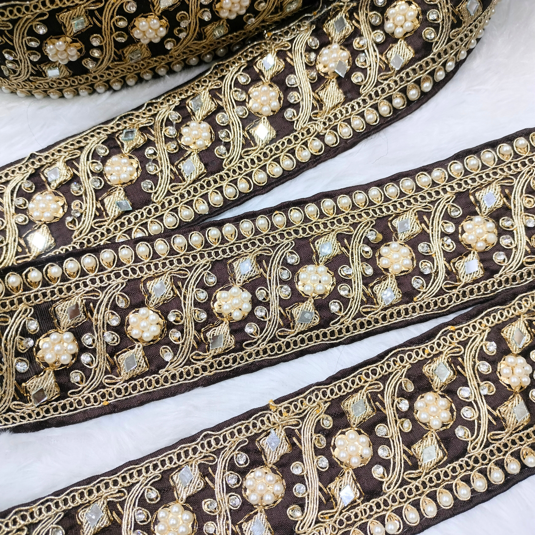 Fancy Pearl and Mirror Trim