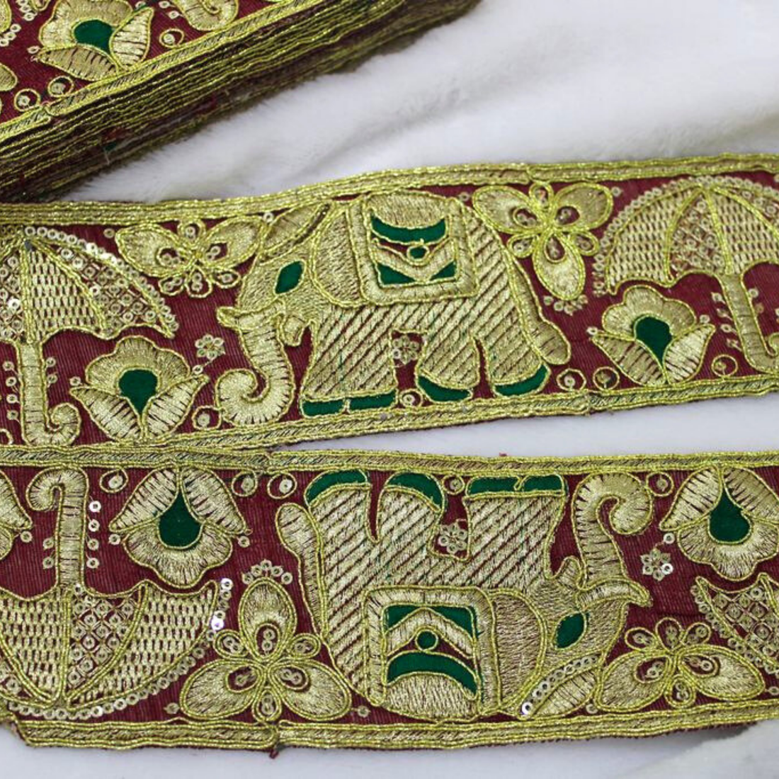 Fancy Elephant Zari Trim