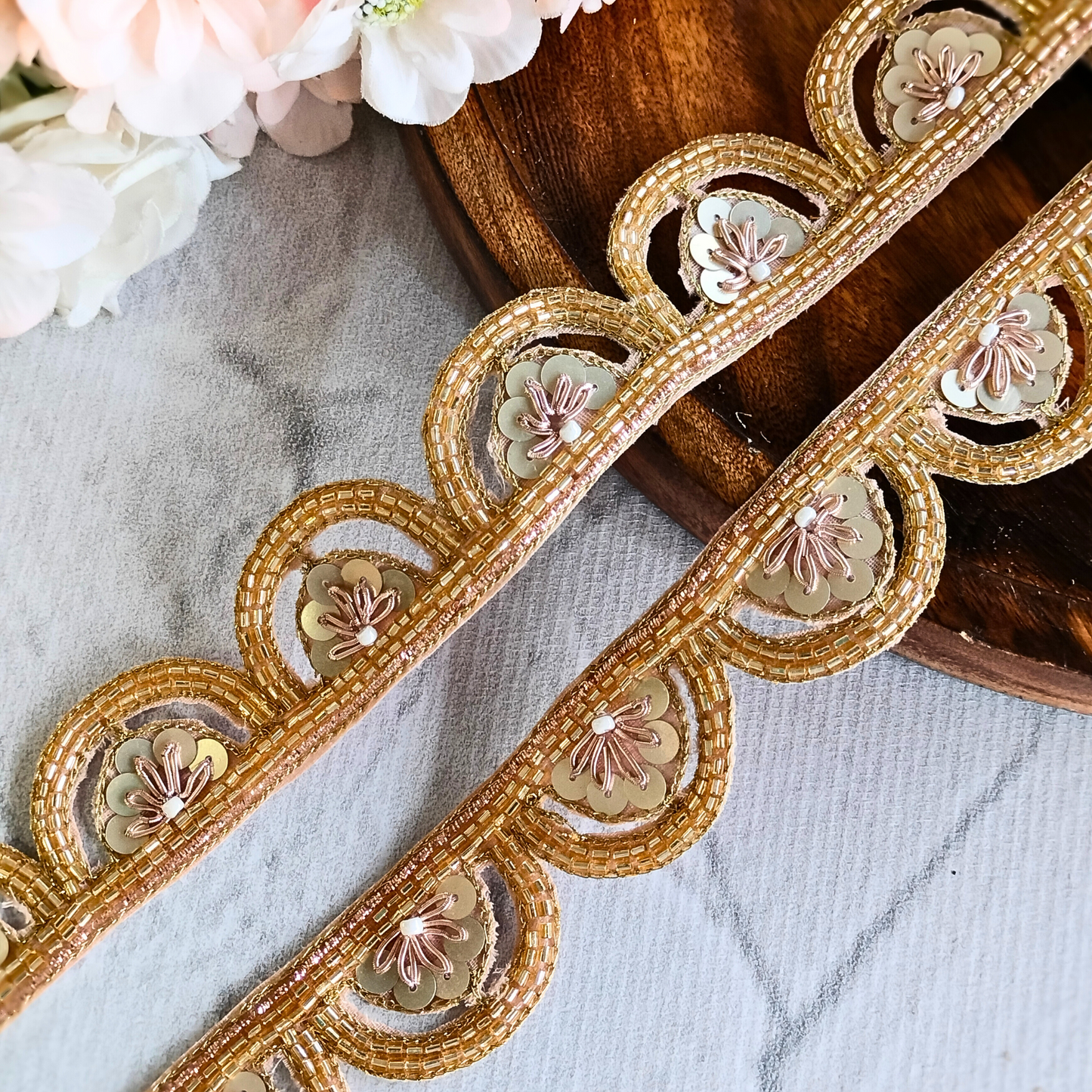 Light Gold Scalloped Trim