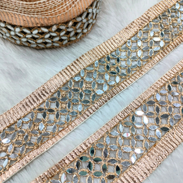 Geometric Mirror Work Trim