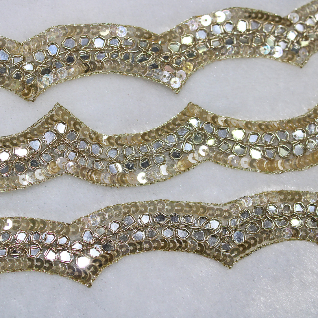 Light Gold  Scalloped Mirror Embellished Handcrafted Trim