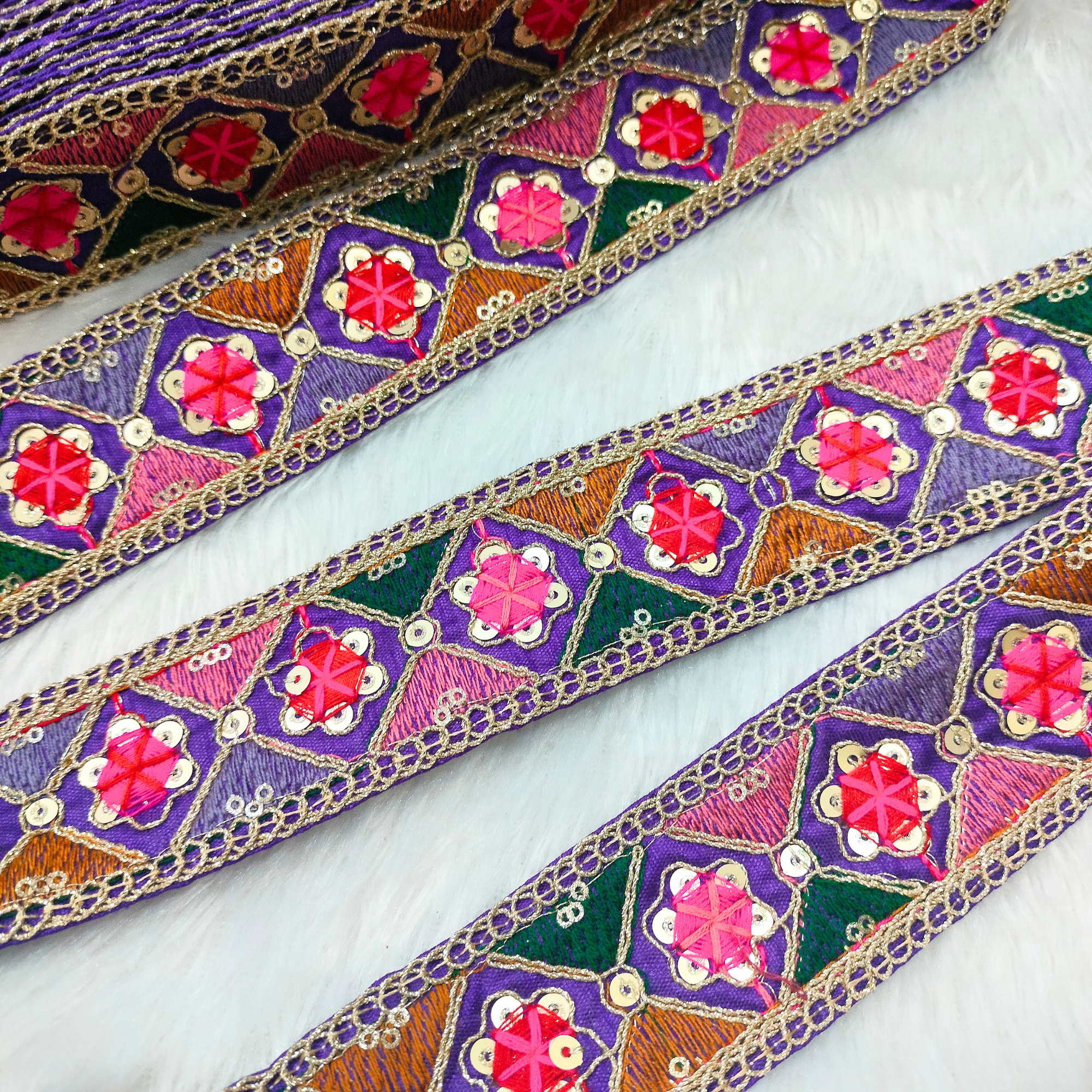 Multicolor Embroidery Tirm
