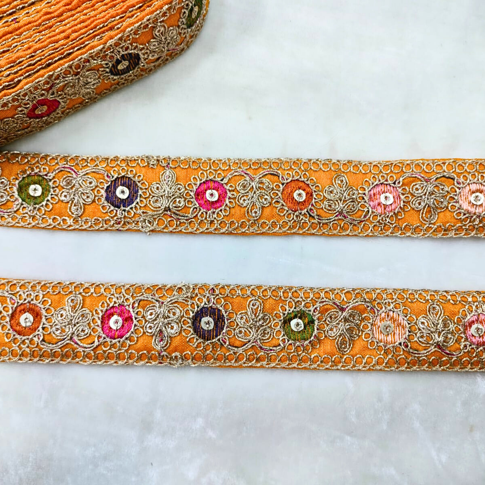 Radiant Base Multicolor Stitch Trim