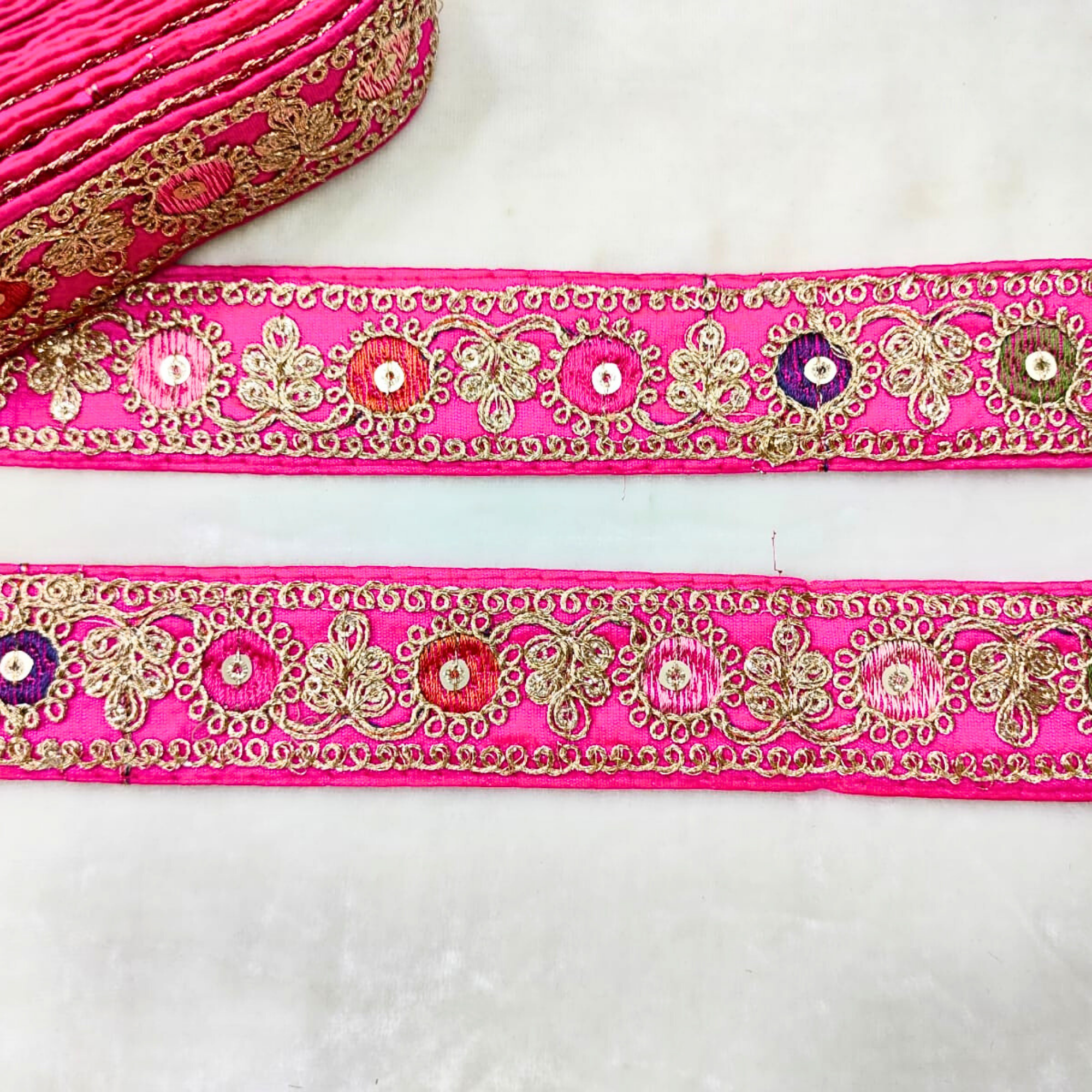 Radiant Base Multicolor Stitch Trim