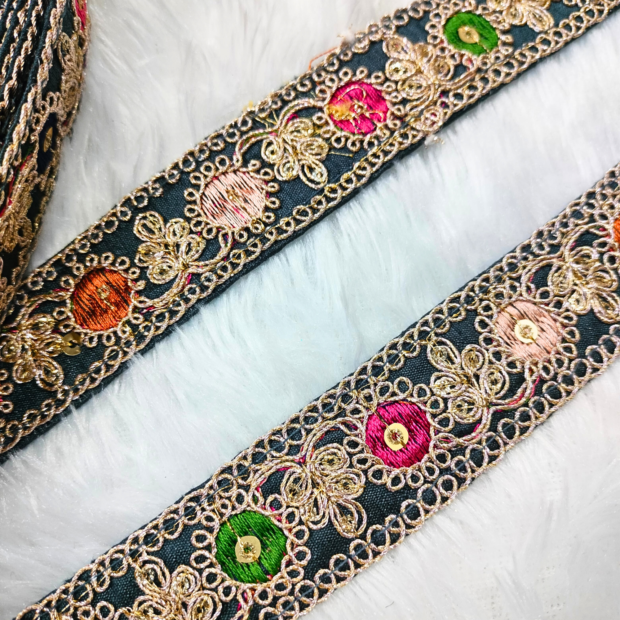 Radiant Base Multicolor Stitch Trim