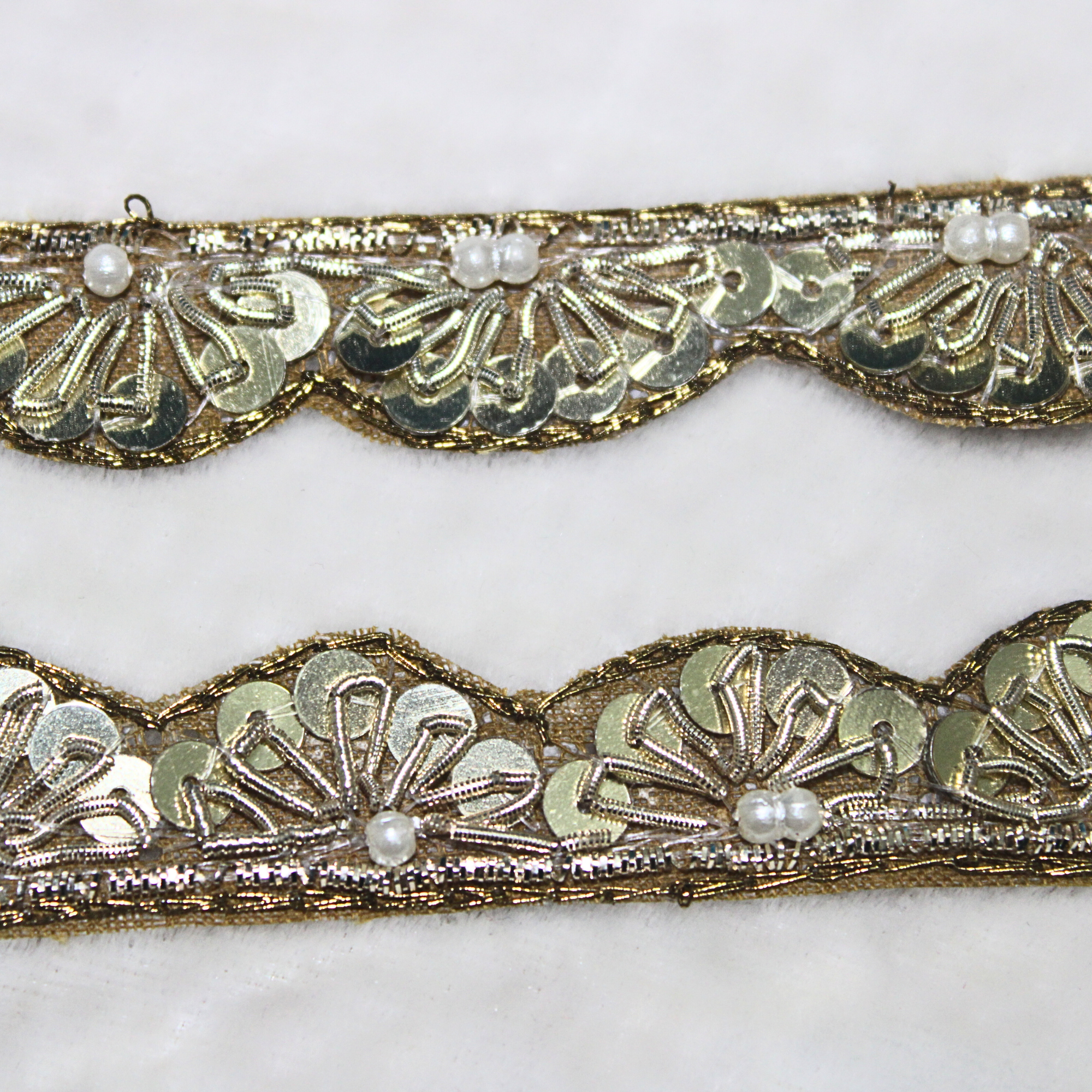 Light Gold Scalloped Trim