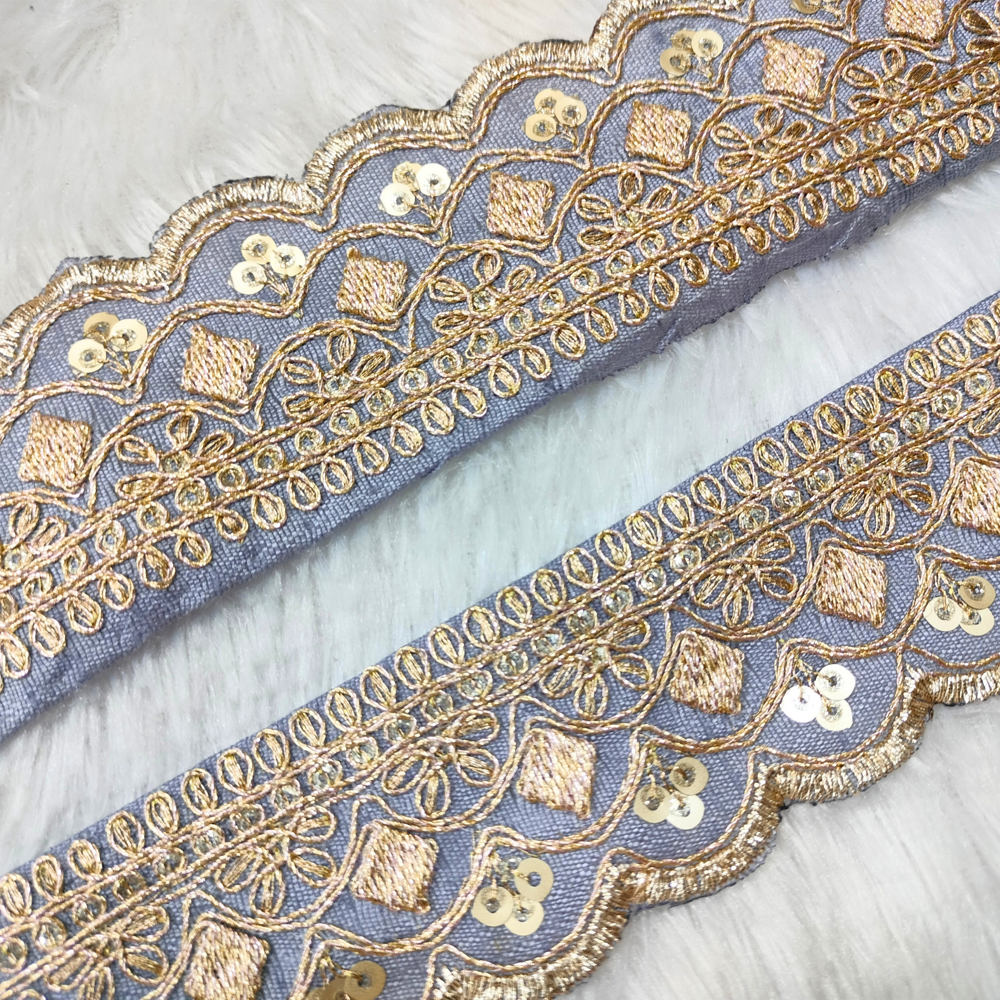 Fancy Embellished Zari Lace Border