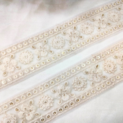 Chic White Zari Fancy Trim