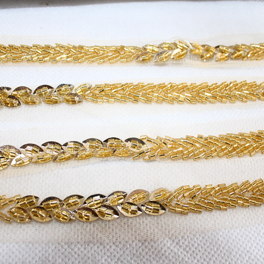 Golden Twinkling Beads Border