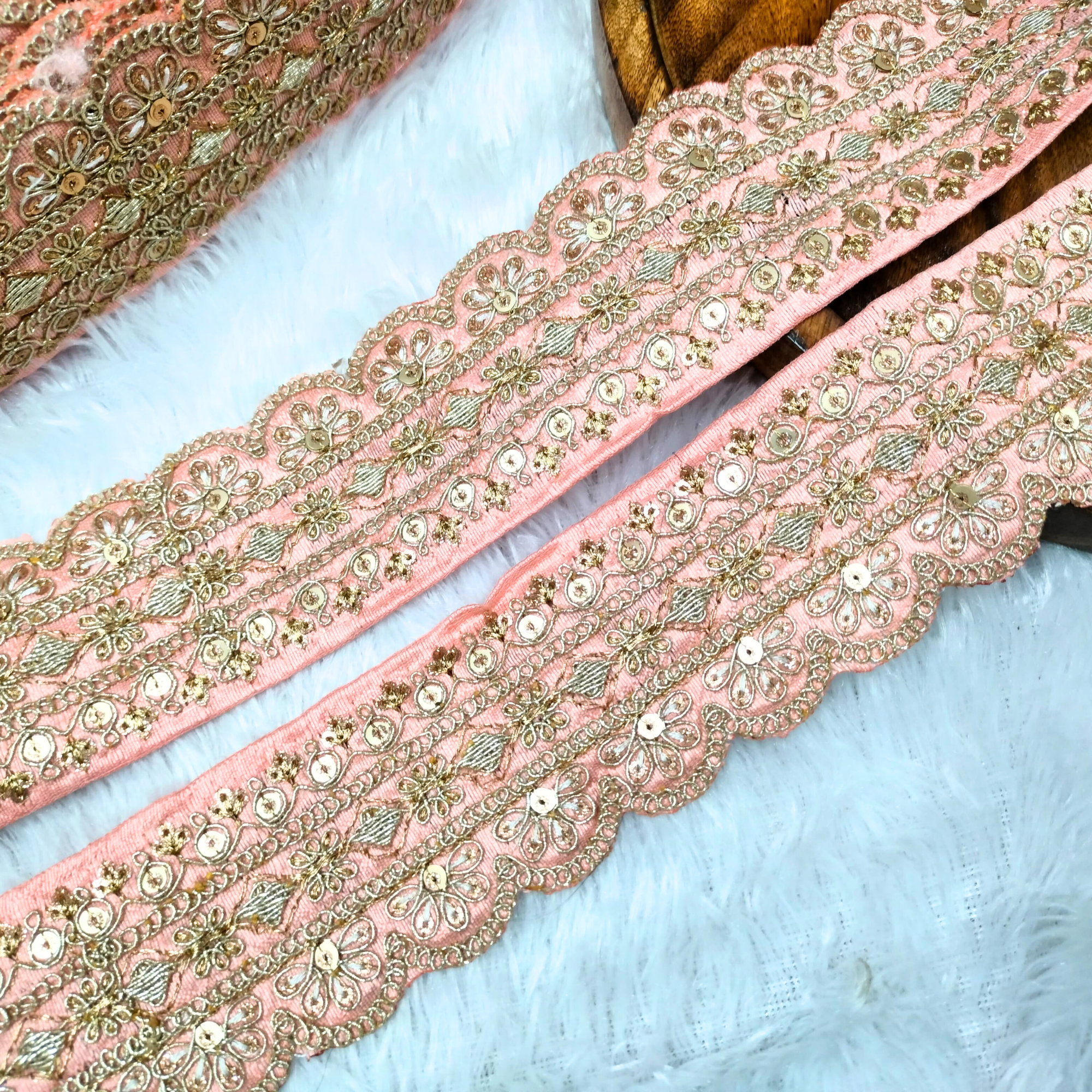 Regal Zari Bloom Trim
