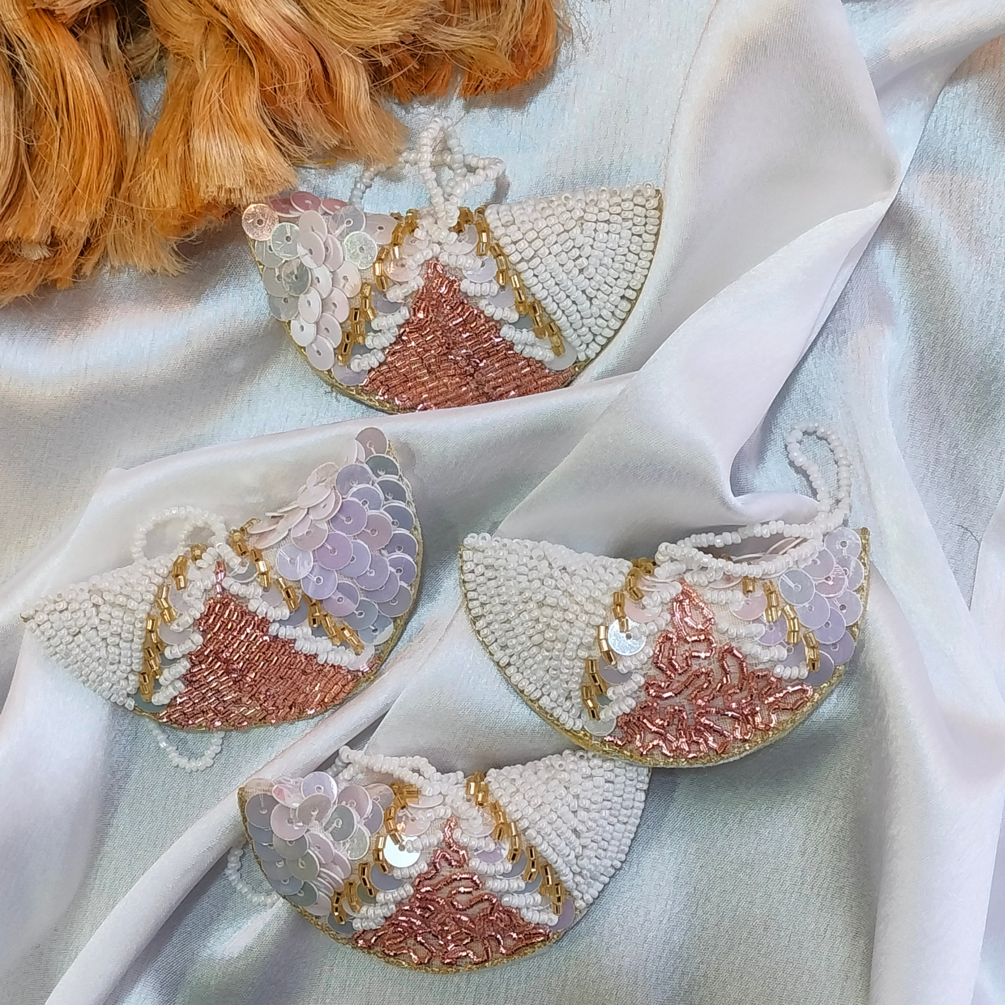 Classic Rose Golden & White Tassel (Pack of 2)