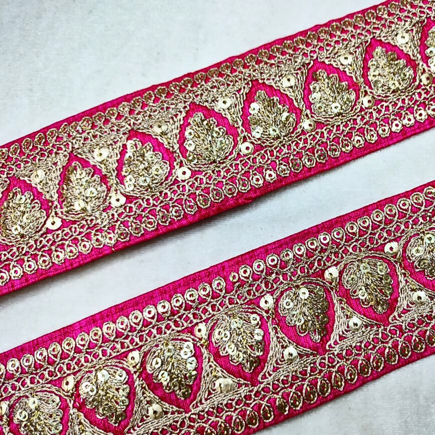 Fancy Pink Sequins Trim