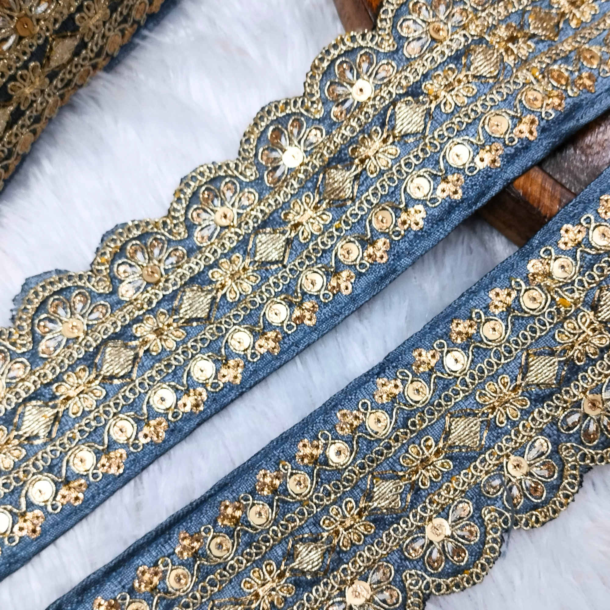 Regal Zari Bloom Trim