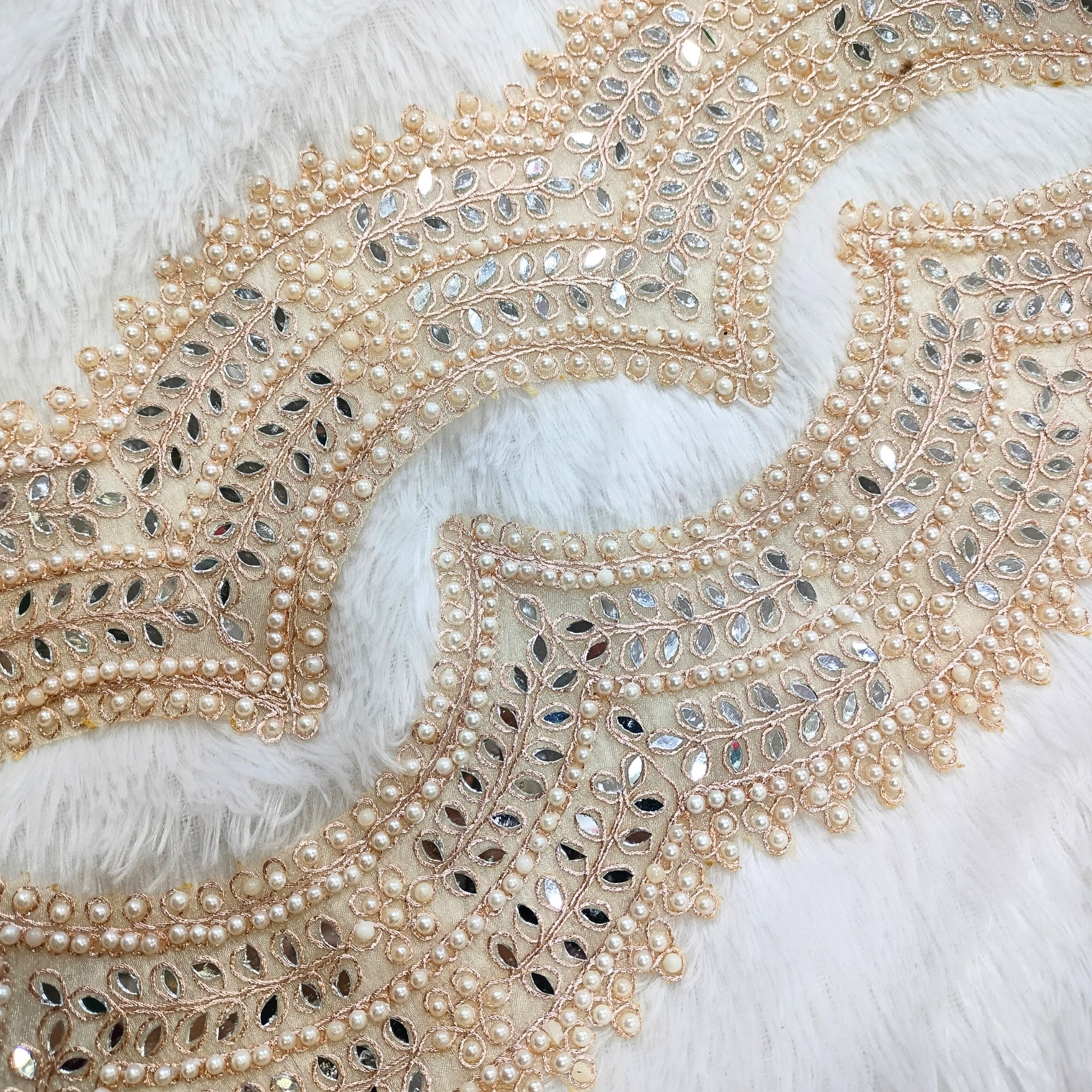Mirror And Pearl Work Scalloped Trim