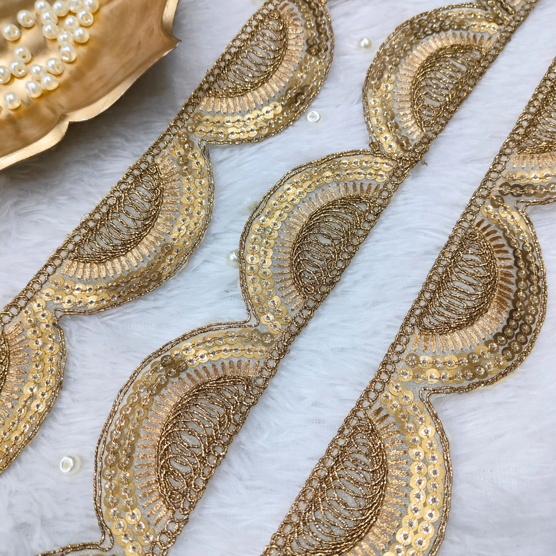 Scalloped Border Embroidered Designer Lace