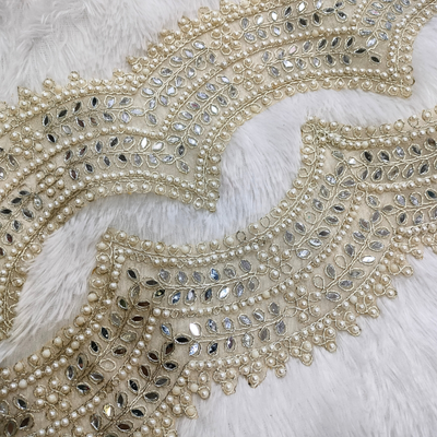 Mirror And Pearl Work Scalloped Trim hover image
