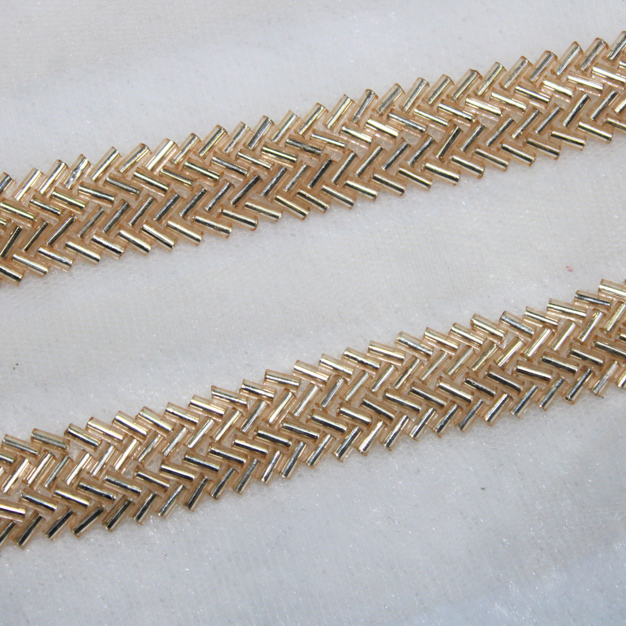 Mate Gold Cutdana Handcrafted Trim