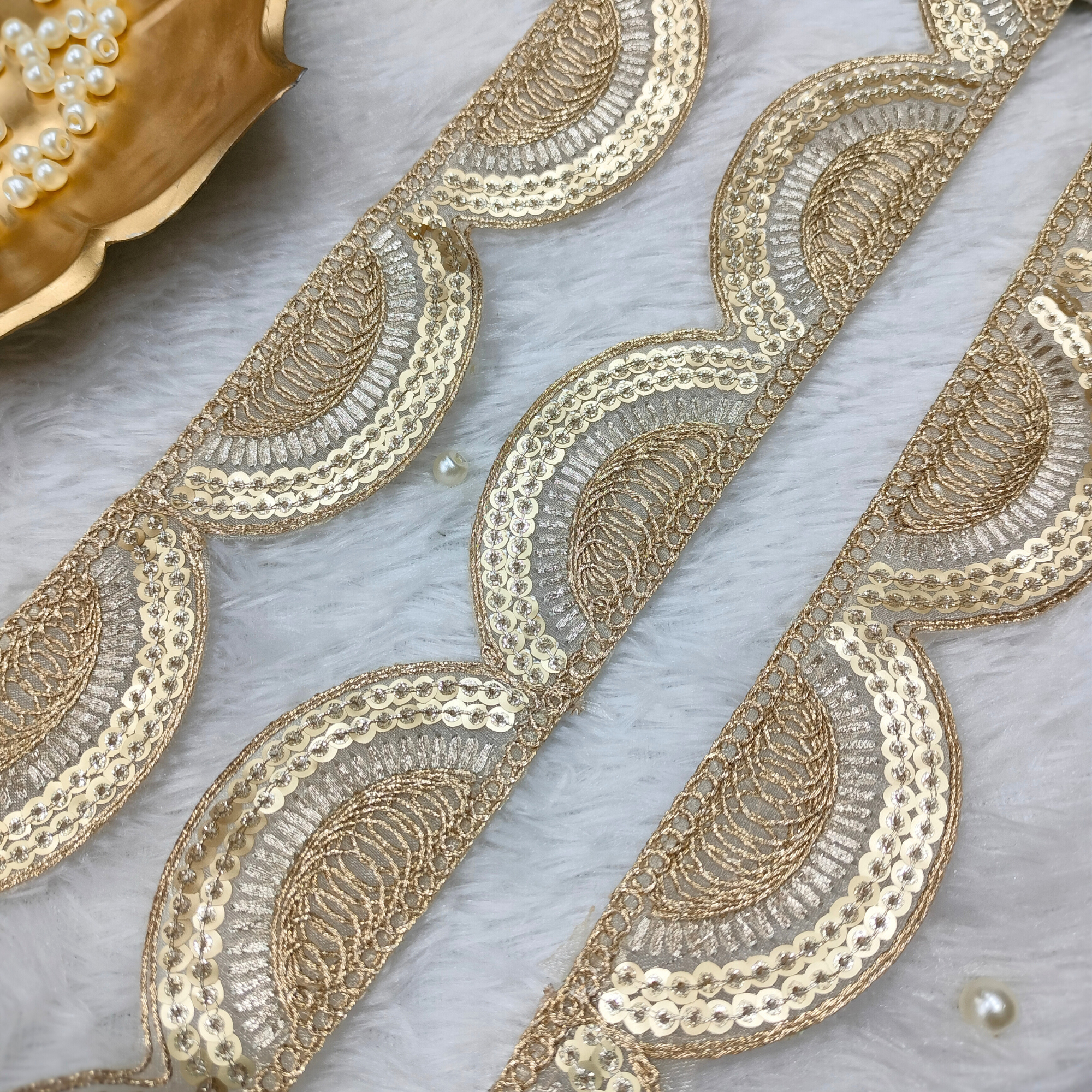 Scalloped Border Embroidered Designer Lace