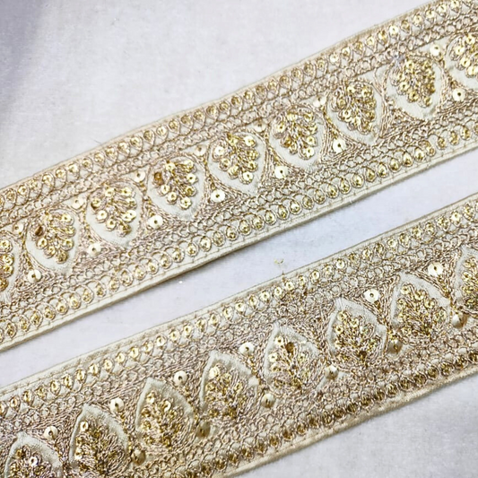 Fancy White Sequins Trim