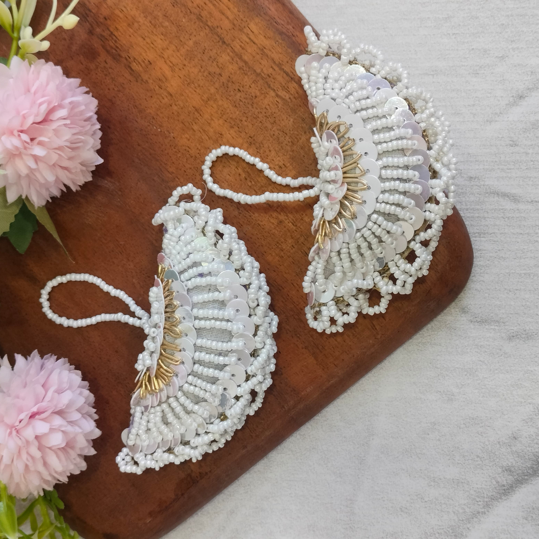 Classic White Tassel