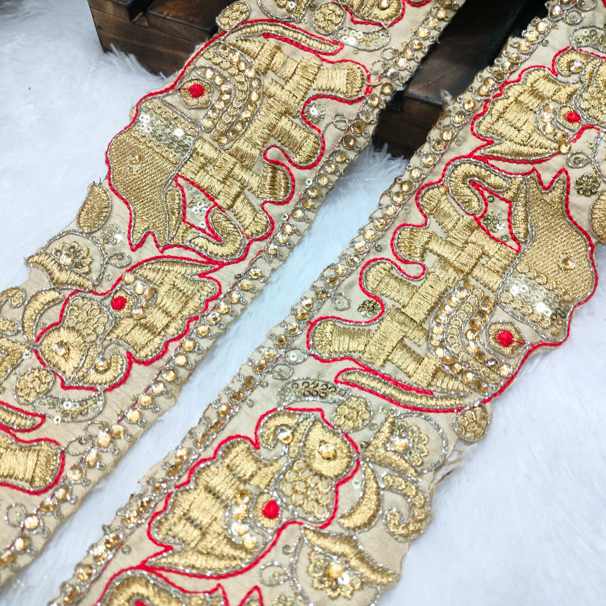 Elephant Thread Trim