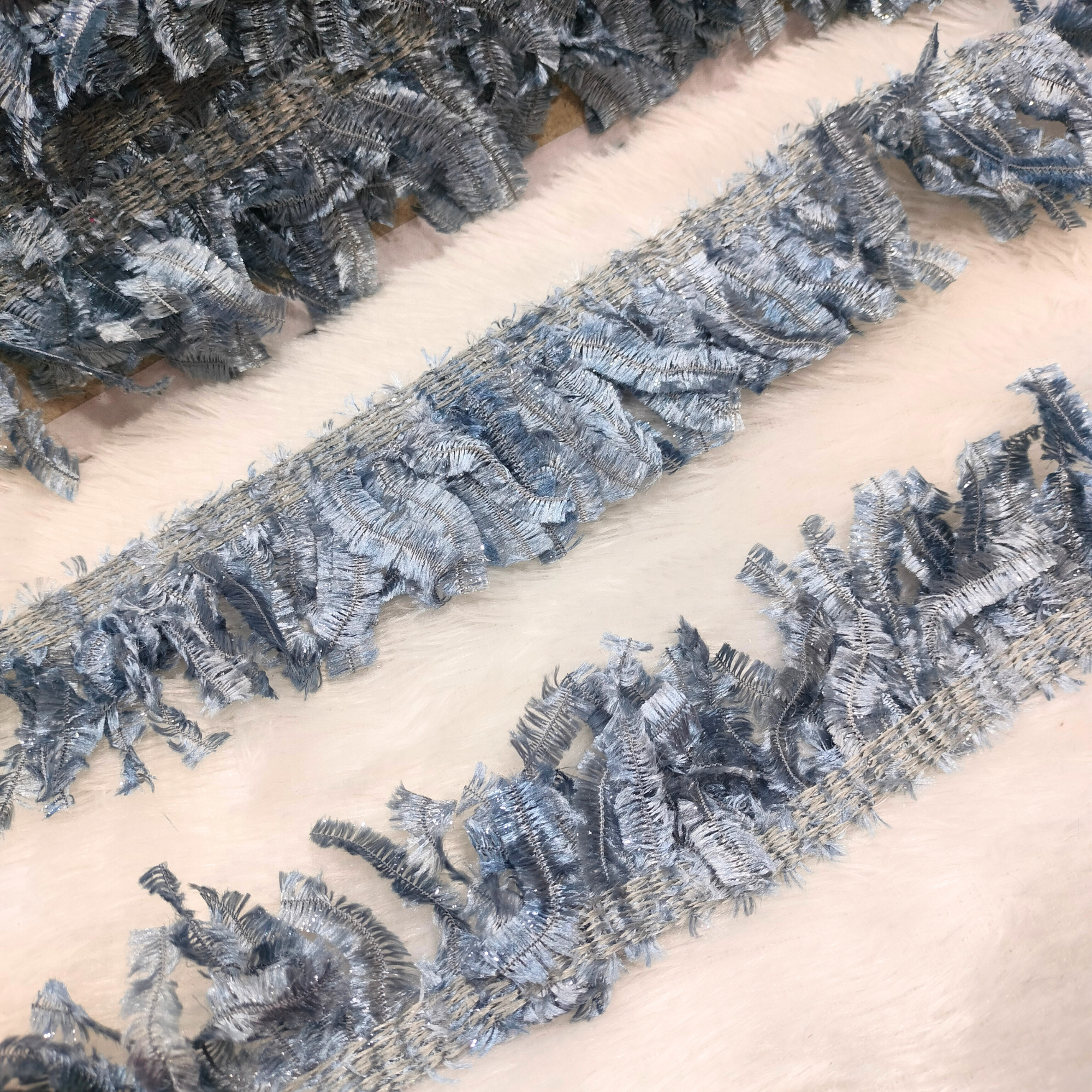 Shimmer Fringe Trim