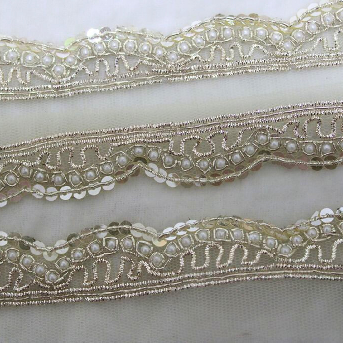Fancy Scalloped Handwork Trim