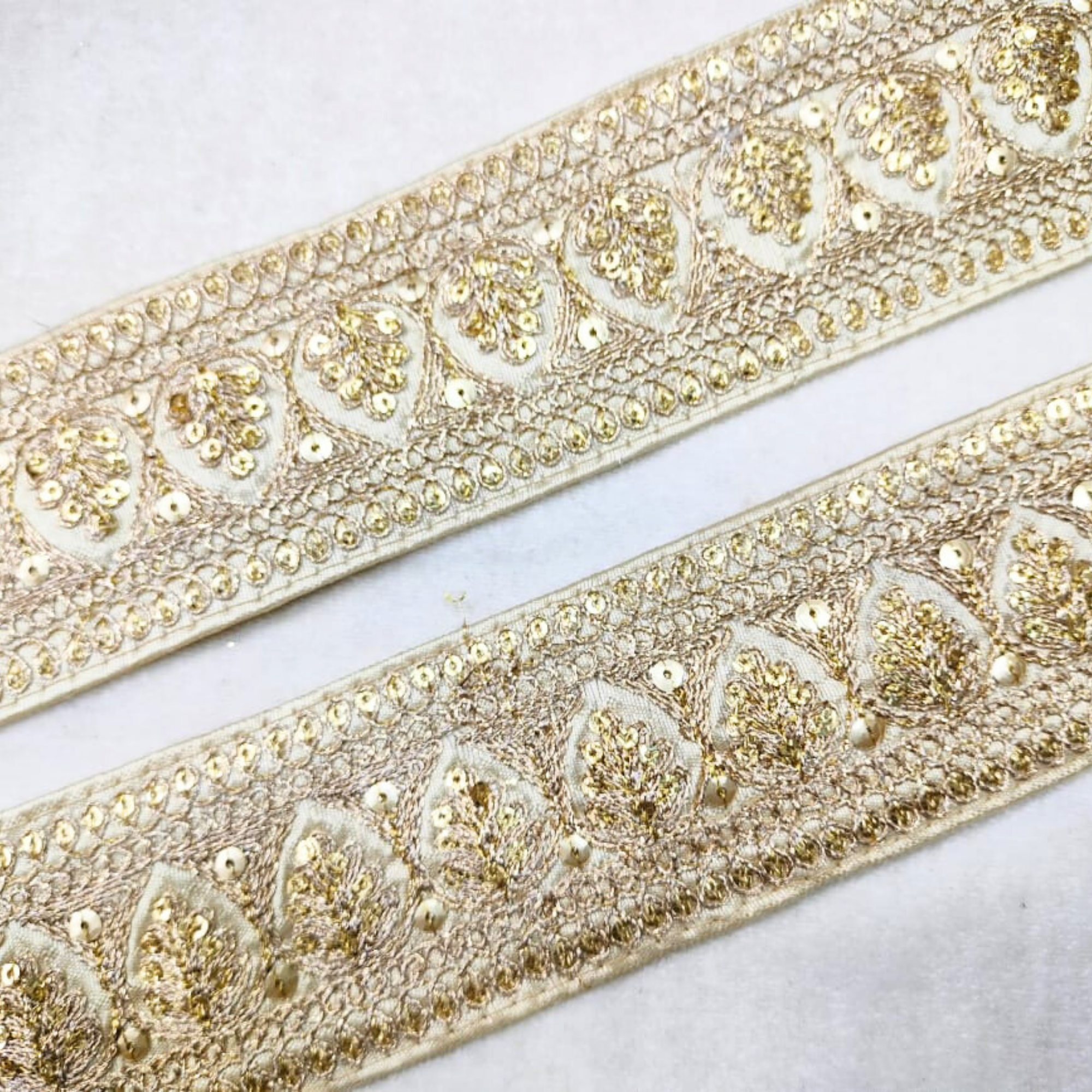 Fancy Sequins Trim