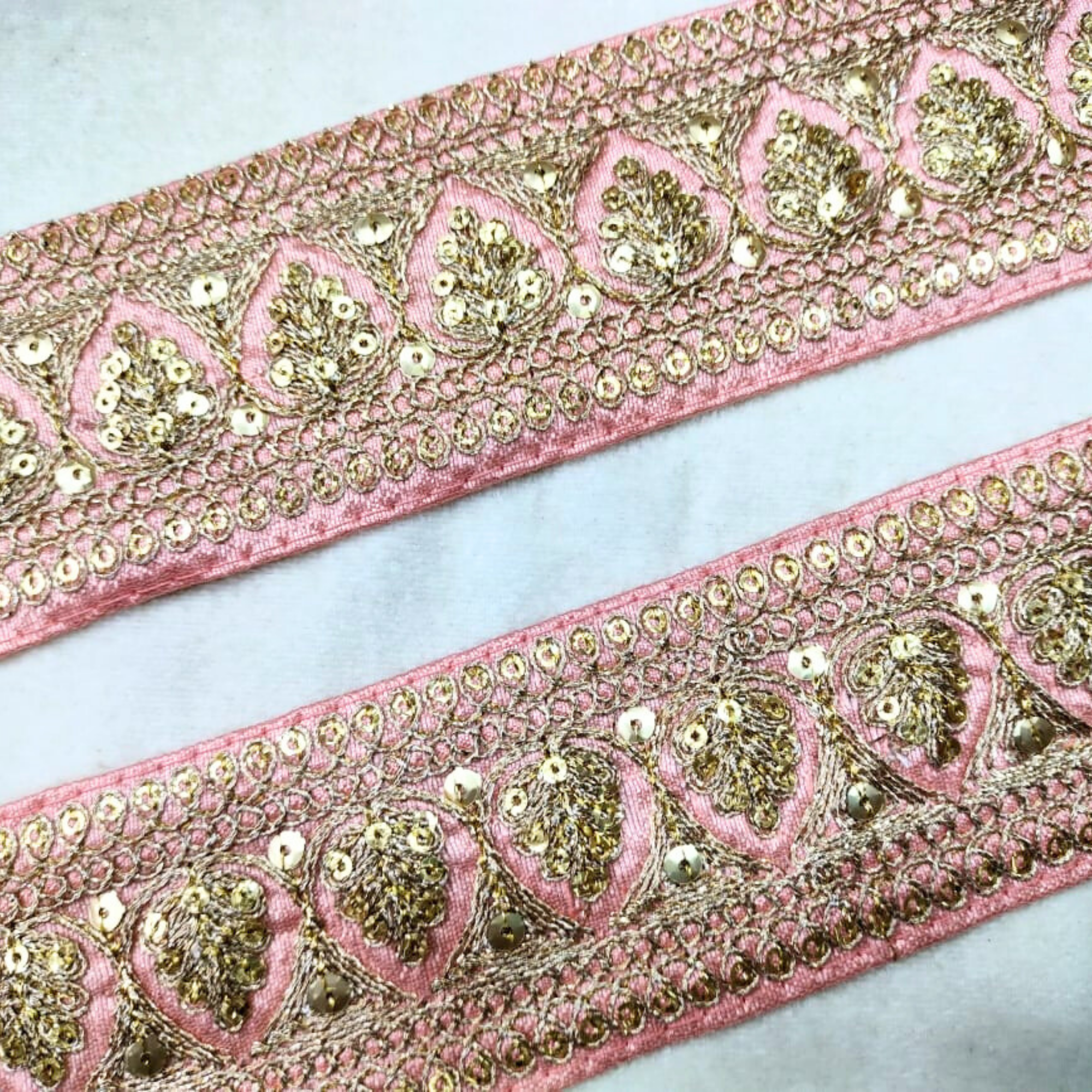 Fancy Sequins Trim