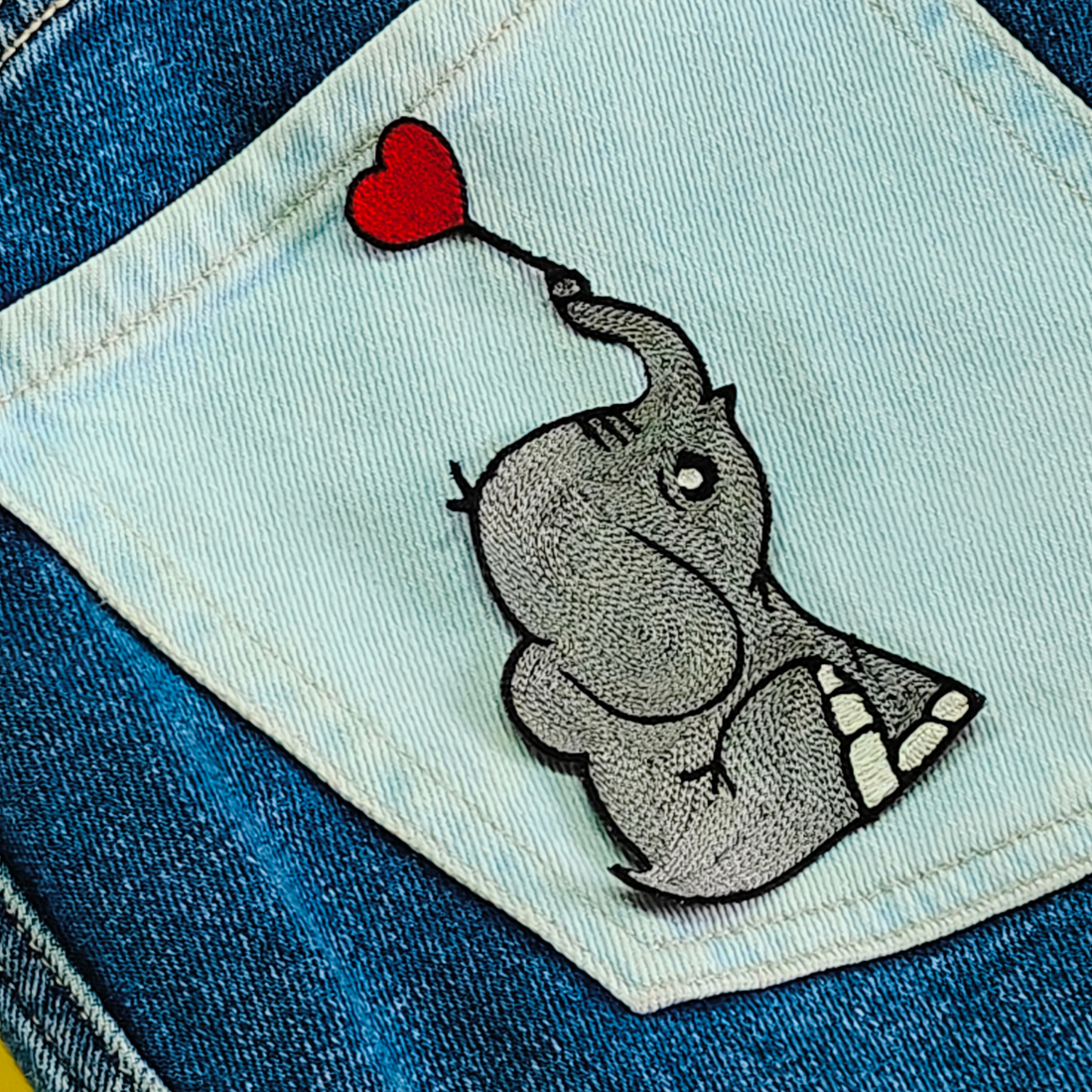 Ele-Heart Patch