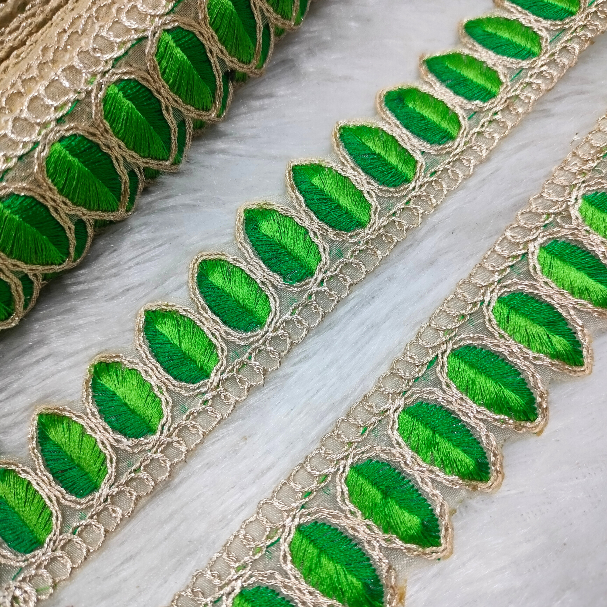 Dual-Tone Leaf Embroidered Lace