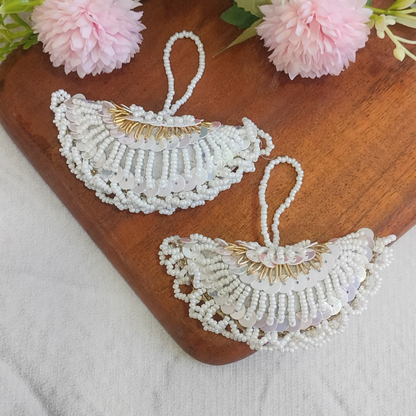 Classic White Tassel (Pack of 2)