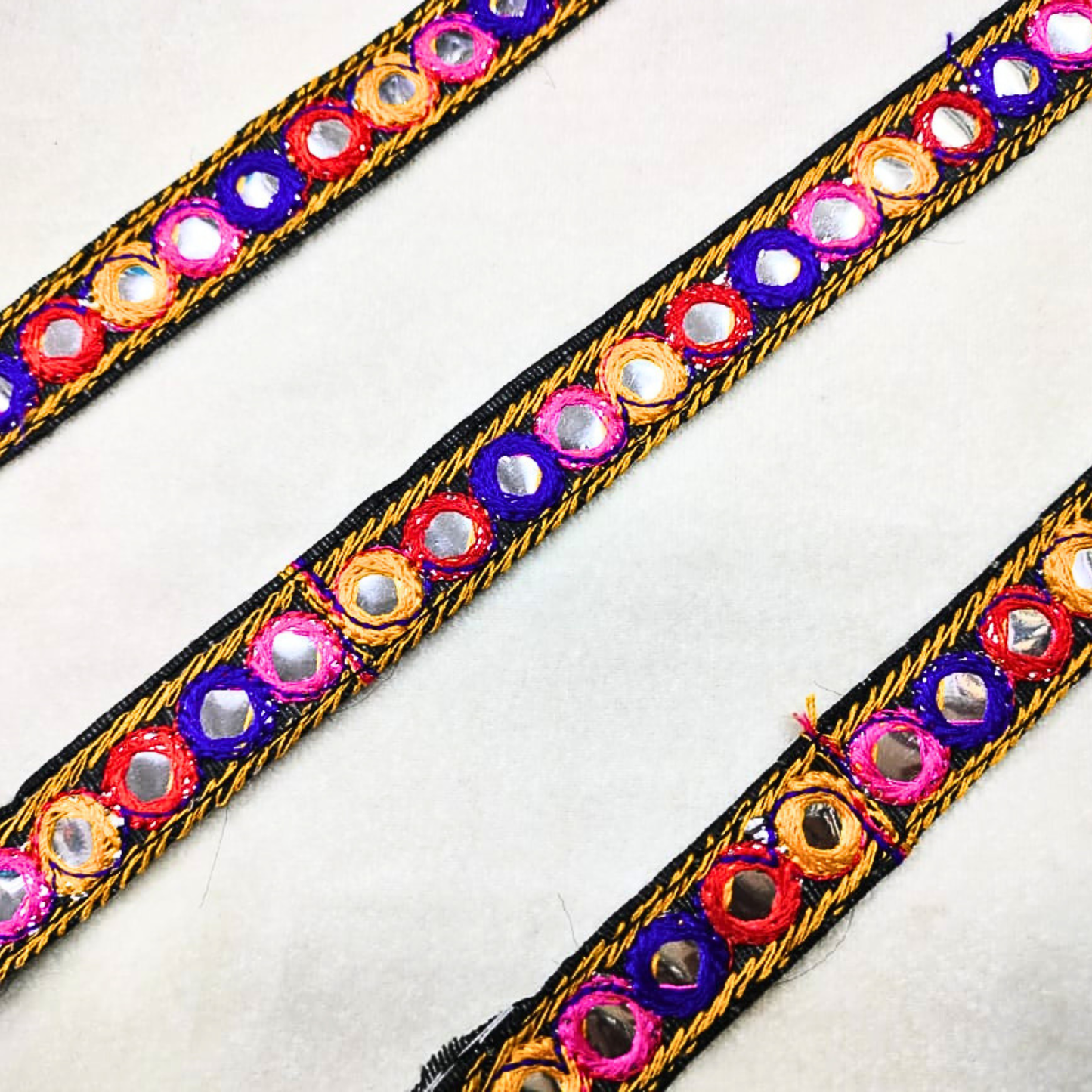 Artistic Multicolor Abla Trim for Creative Projects