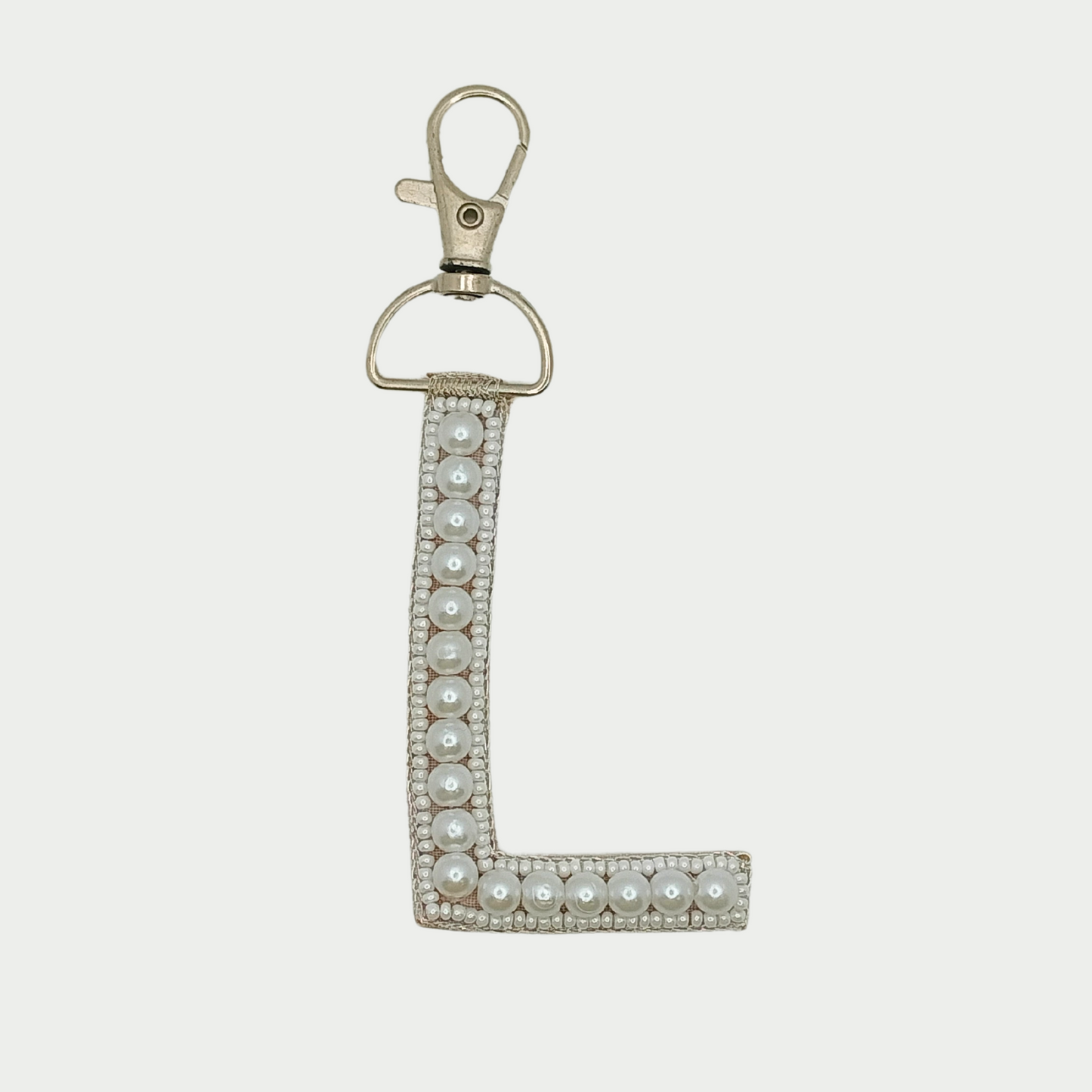 Pearl Monogram 'L' Bag Charm