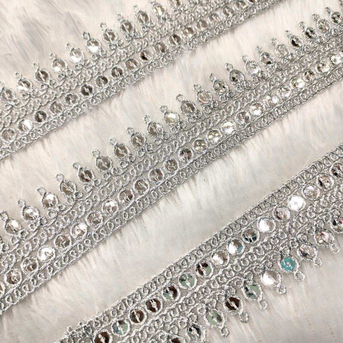 Sequin Zari Elegant Trim