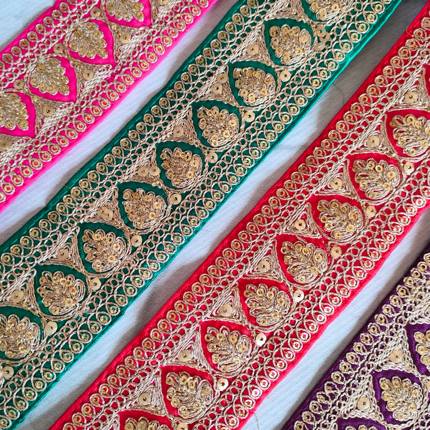 Fancy Purple Sequins Trim