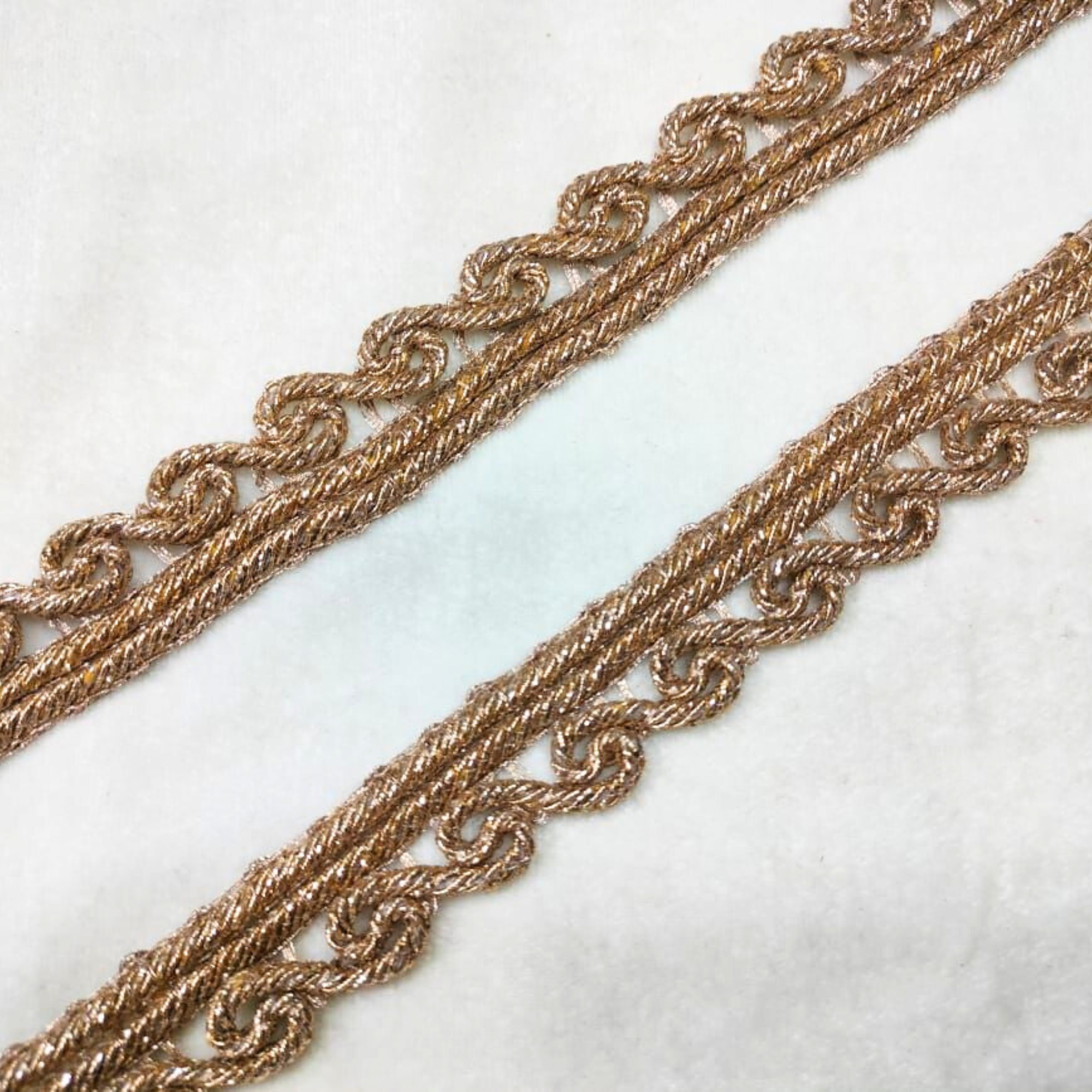 Fancy Zari Border