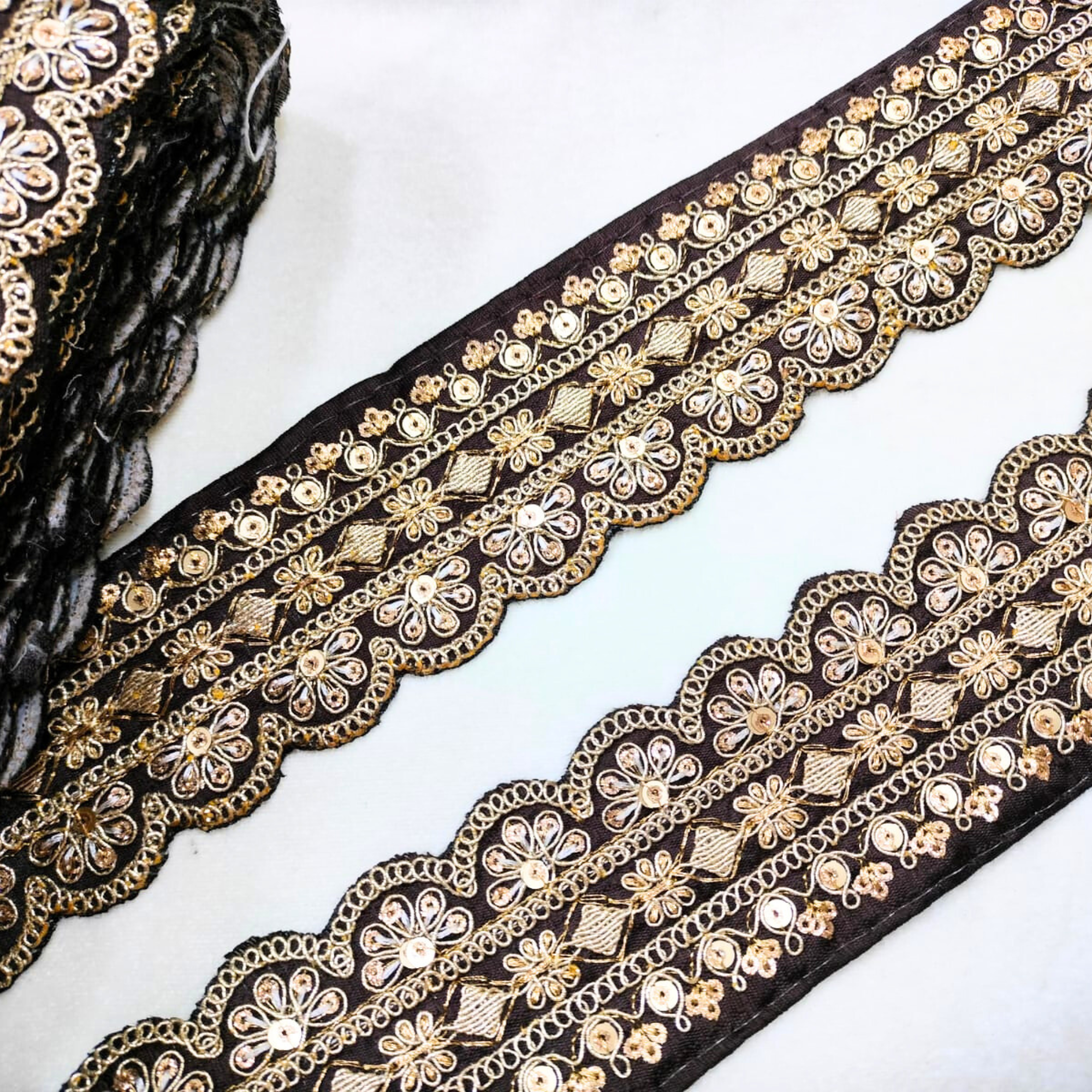 Regal Zari Bloom Trim