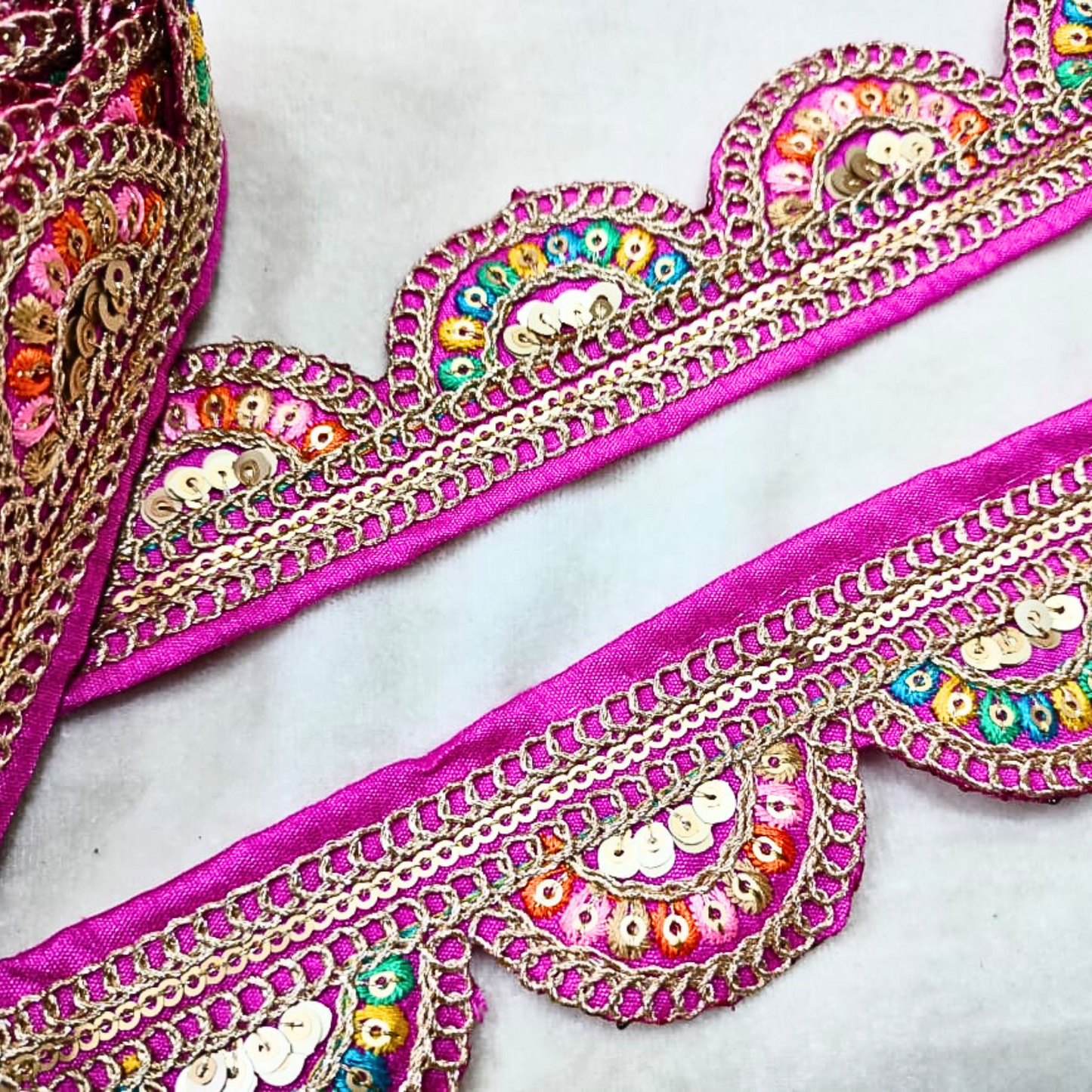 Pink Scalloped Fancy Zari Trim