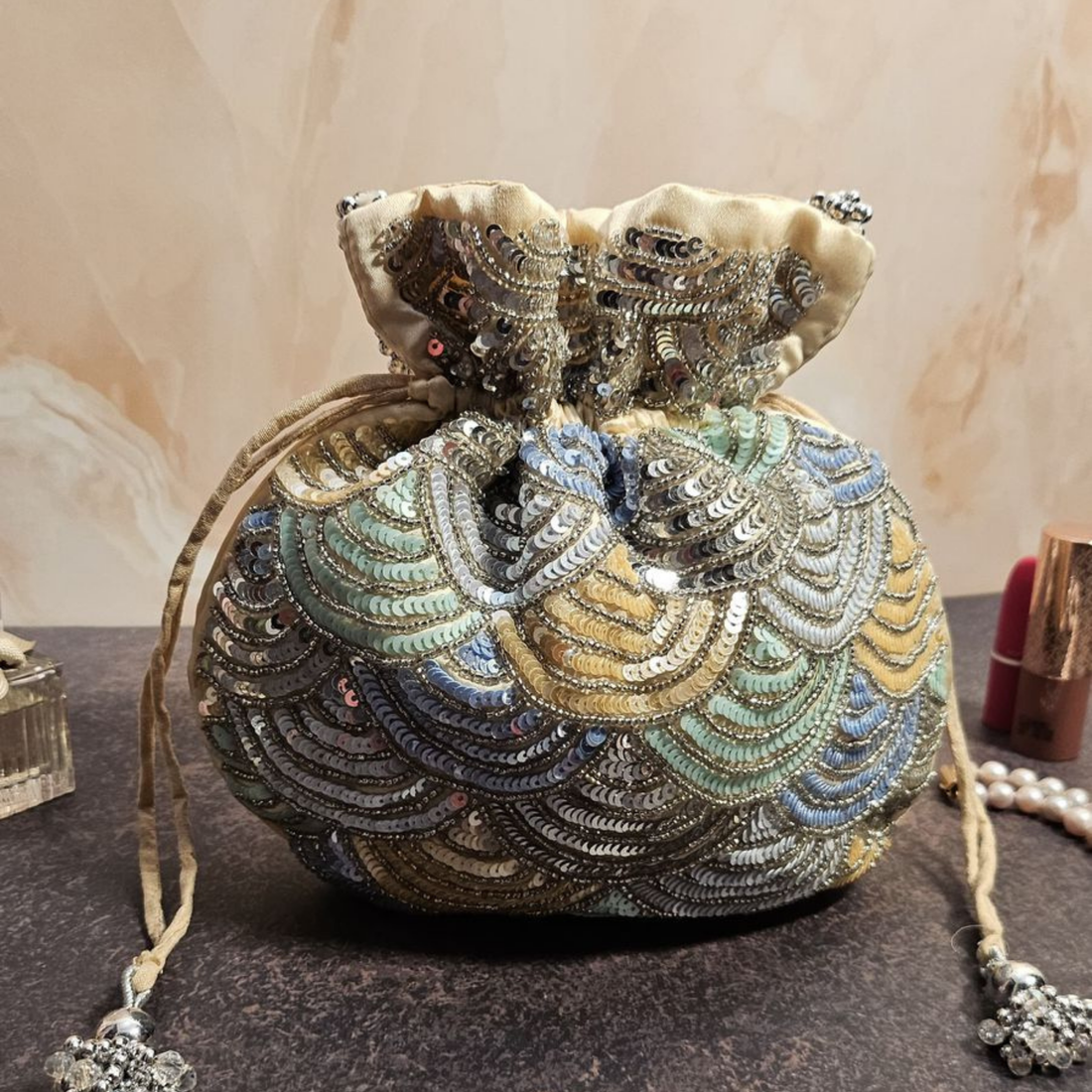 Multicolor Sequin Potli