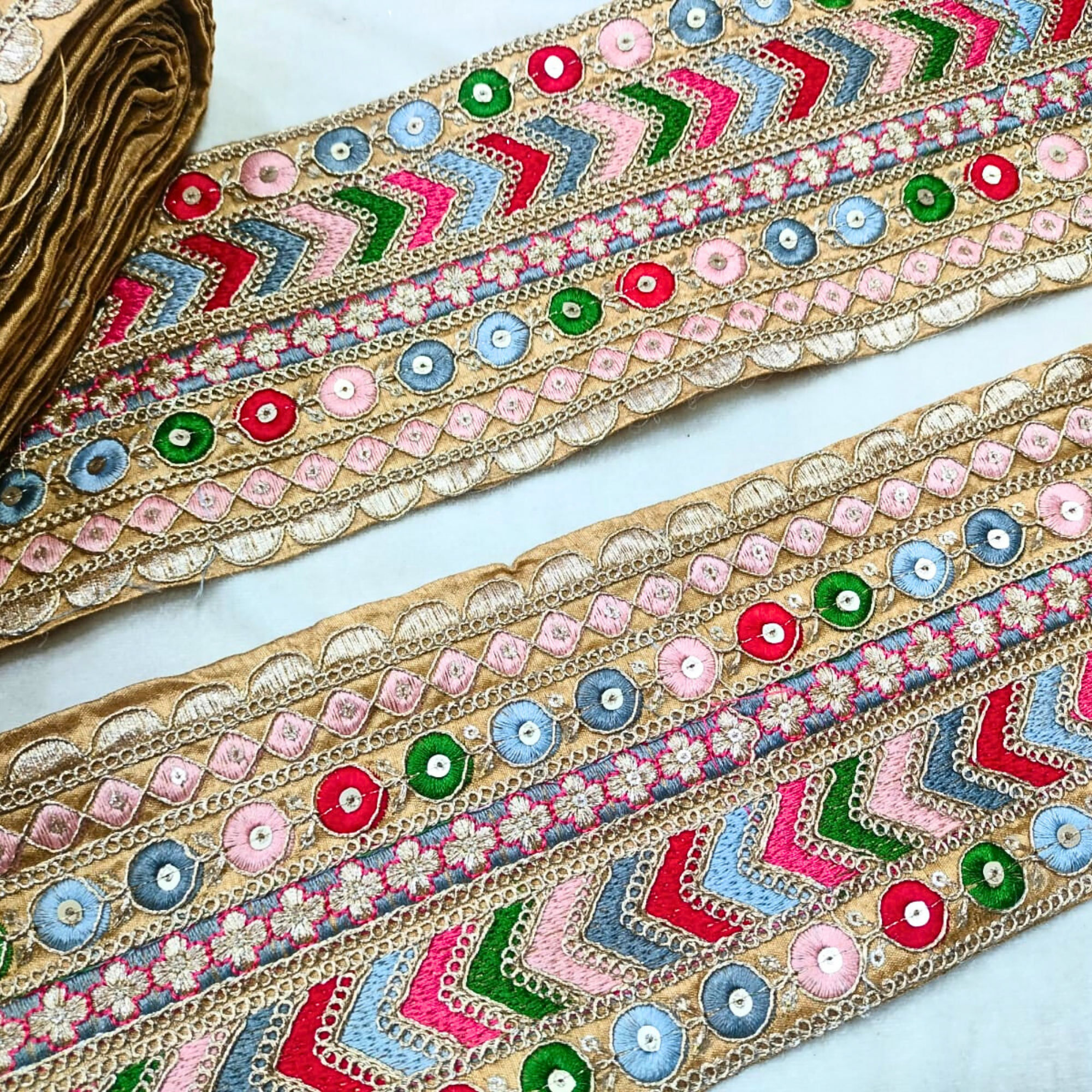Elegant Multicolor Embroidered Lace Trim