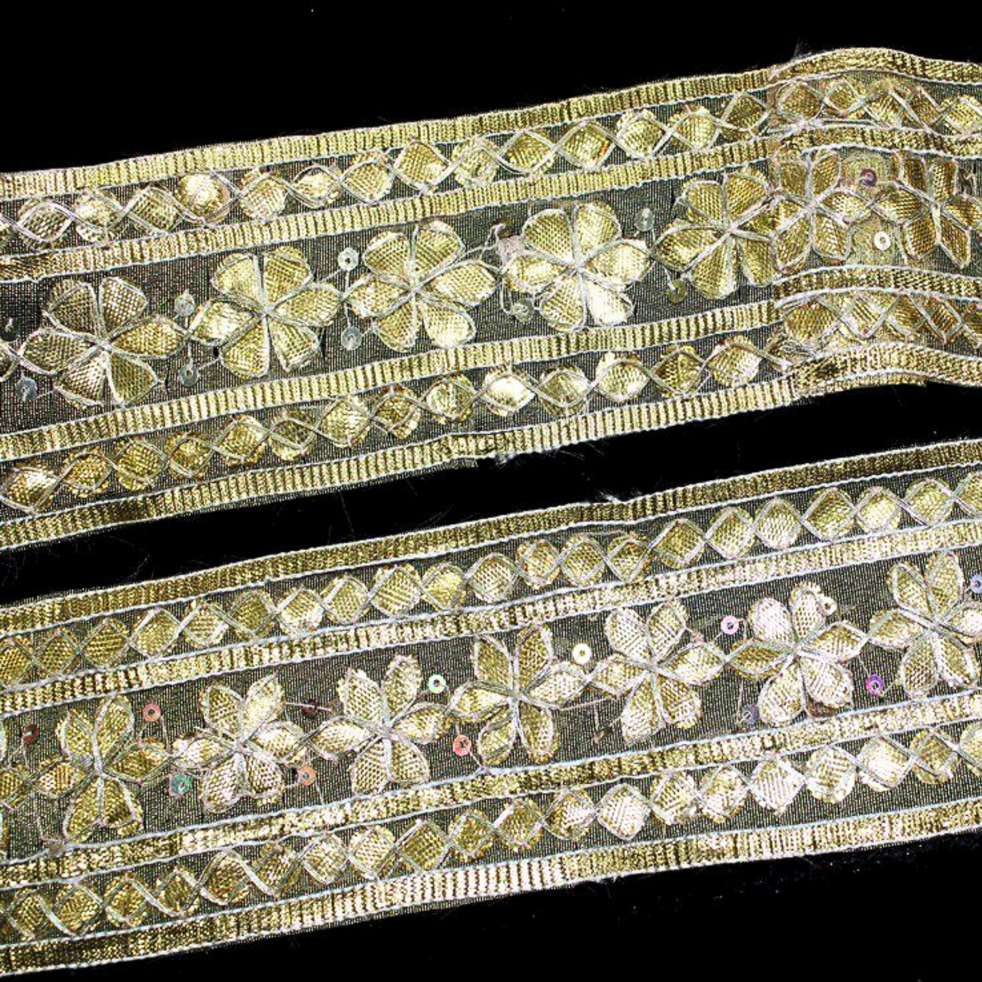 Gota Patti Floral Border