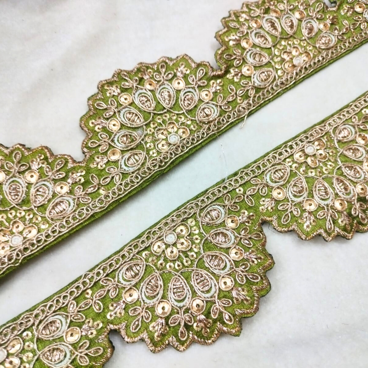 Green Scalloped Fancy Zari Trim