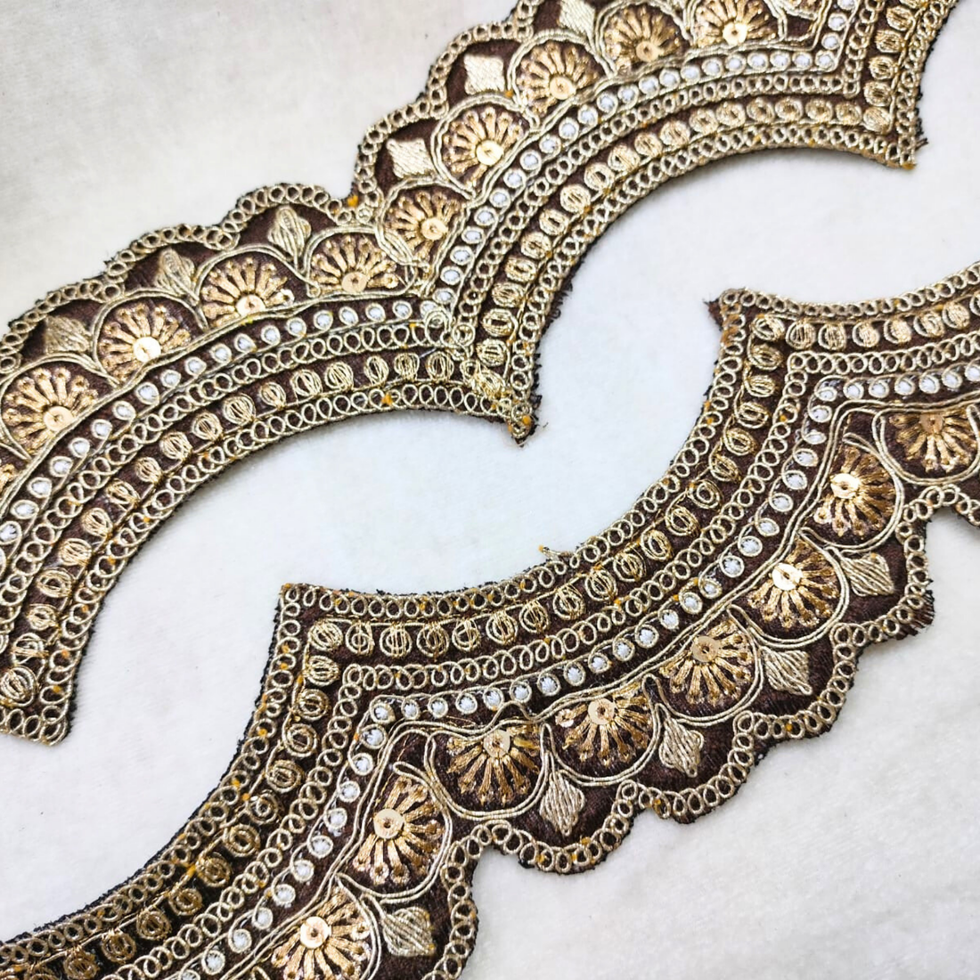 Scalloped Embroidery Lace