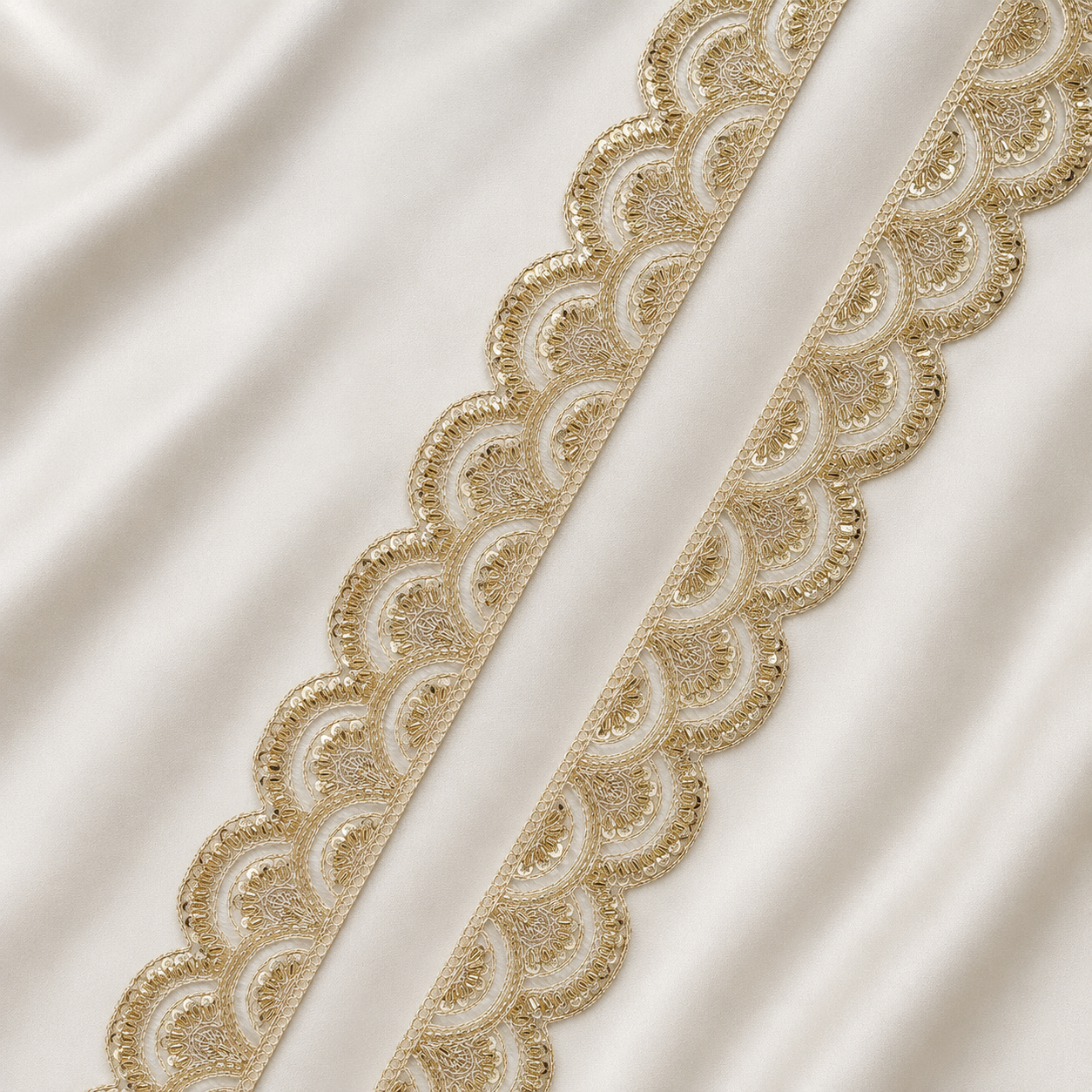 Scalloped Fan-Motif Embroidered Lace Border with Sequin Work